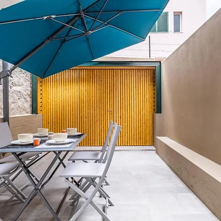 Casa Do Batente - By Wehost