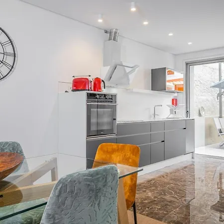 Casa Do Batente - By Wehost